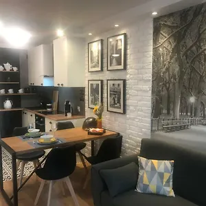 Apartament Grzybowska 6/10, Warszawa